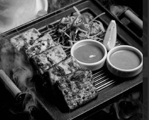 Achari Paneer Tikka