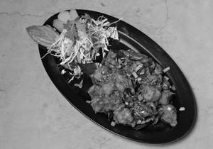 Kung Pao Chicken [Serves 1, 300 g]