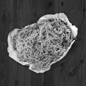Chicken sizzling China noodles