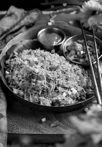 Veg Schezwan Fried Rice [Serves 1, 600 g]