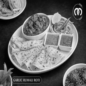 Kathi Rumali With Garlic Rumali Roti