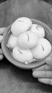 White sponge [pcs]