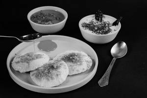 Ghee Karam Idly