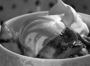 Grilled Pear Sundae
