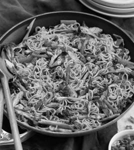 Chicken Pan Fried Noodles