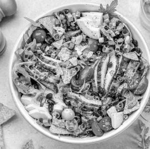 Santa Fe Grilled Chicken Salad With Crispy Chicken Crisper