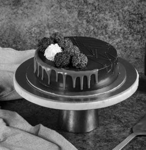Crunchy Chocolate Cake