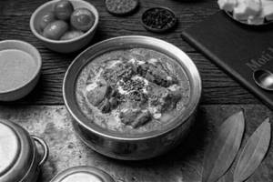 Chicken Butter Masala [4 Pcs]