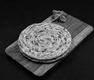 Hari Mirchi Parantha