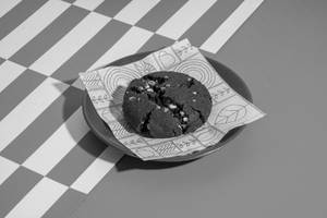 Red Velvet And White Chocolate Cookie