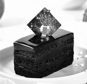 Dark Fantasy Pastry