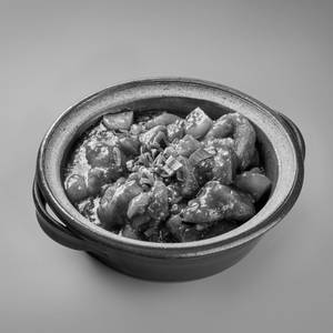 Braised Chicken Water Chestnut In Grandmom Chilli