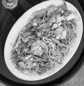 Prawn Hakka Noodles