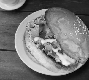 Double Crunch Veg Burger