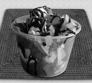 Brownie sundae