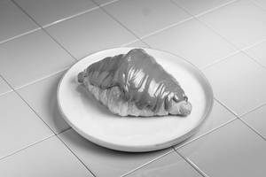 Nutella Croissant
