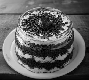 Blackforest jar cake