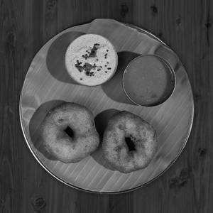 Vada (2Pc)
