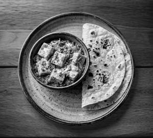 Paneer Masala (Half) + 4 tava roti