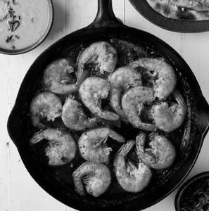 Smoked Chilli Prawns [8 Pieces]