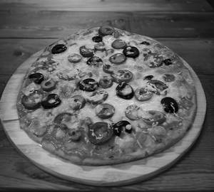 American loaded pizza