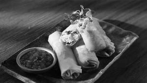 Tandoori Spring Roll (6 Pcs)