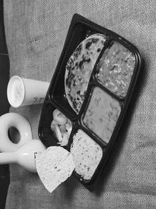 Aloo butter paratha combo