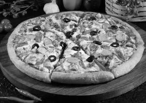 Chicken Supreme Pizza
