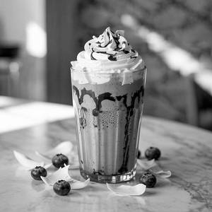 Blueberry Milkshake