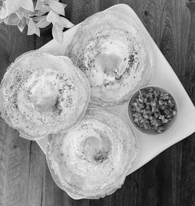 Egg uthappam