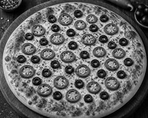 Jalapeños & Olive Pizza (Regular 8”)