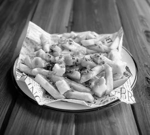 French fries with cheese