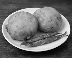 Aloo Vada (2Pcs)
