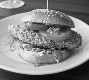 Crispy Fried Chicken Burger