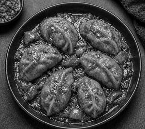 Veg Manchurian Momos [6 Pcs]