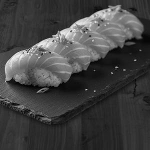 Fish Salmon Sushi (5 pcs)