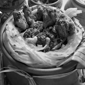 2 PAROTTA - CHICKEN SUKKA
