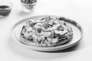 Tandoori Paneer Pizza