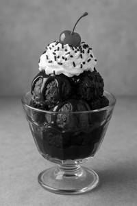 Chocolate ripple sundae