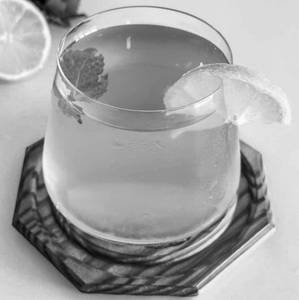 Lemon Tea With Mint