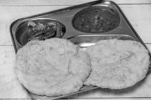 Bhature Chane ( 1 Plate )