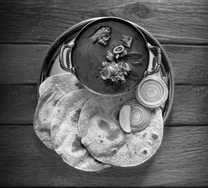 Chapathi [3 pieces] with mutton curry