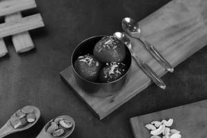 Gulab jamun