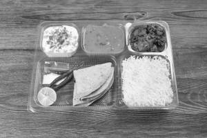 Home Food Thali [Phulka]