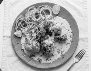 Murgh Bharwan Tangdi