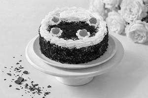 Black Forest Cake (Half Kg) (Eggless)