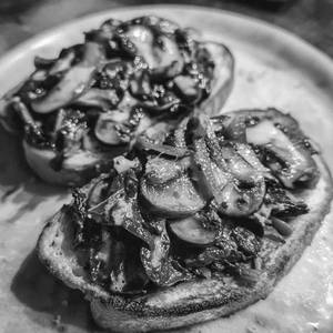 Classic Mushroom & Spinach Toastie
