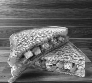 Garlic Paneer Cheese Sandwich (Spicy)