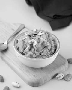 GHEE MUNGDAL HALWA