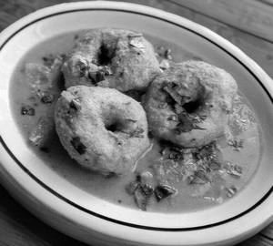 Sambar Vada